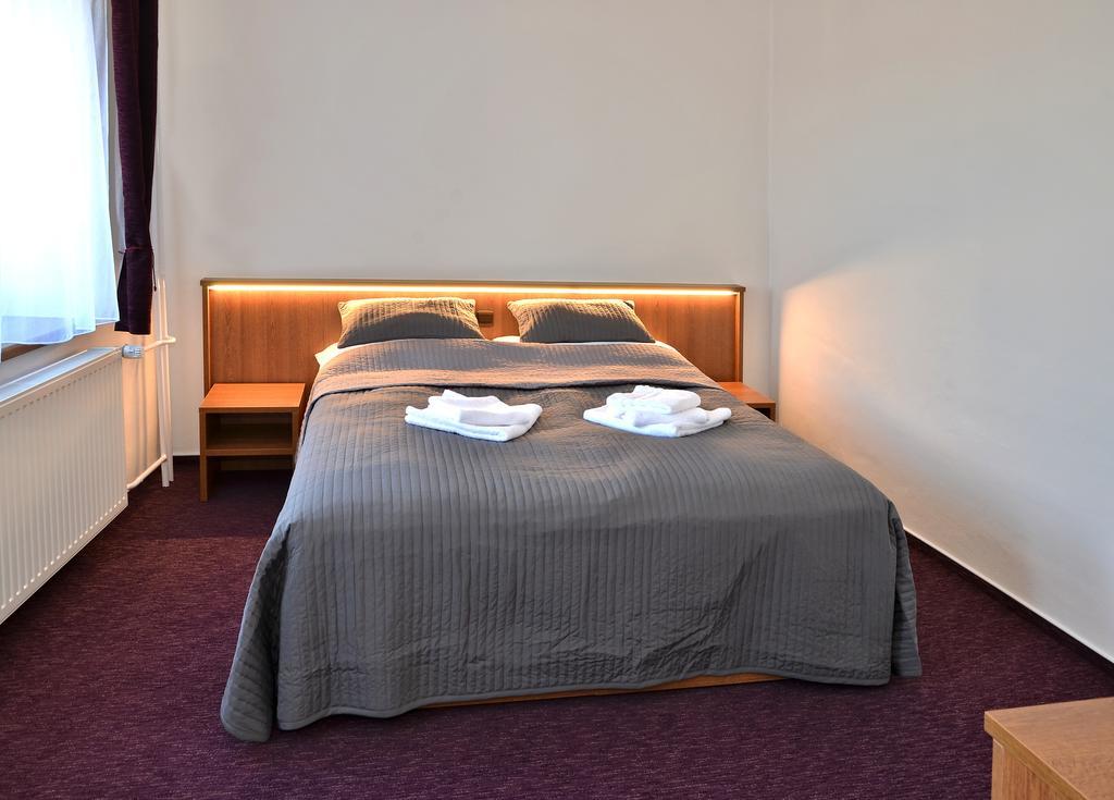 הראדץ נאד מוראביצי Hotel Sonata מראה חיצוני תמונה